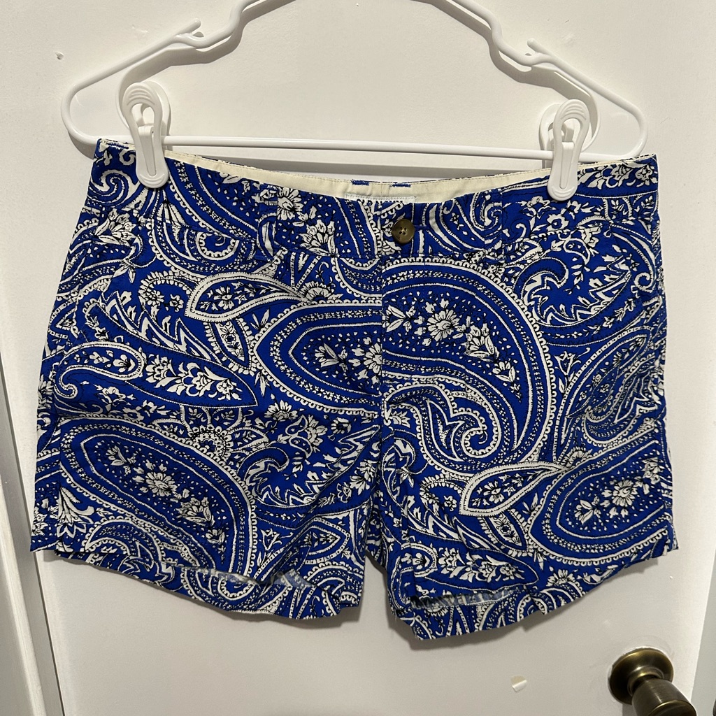 Paisley Old Navy Blue & White Short